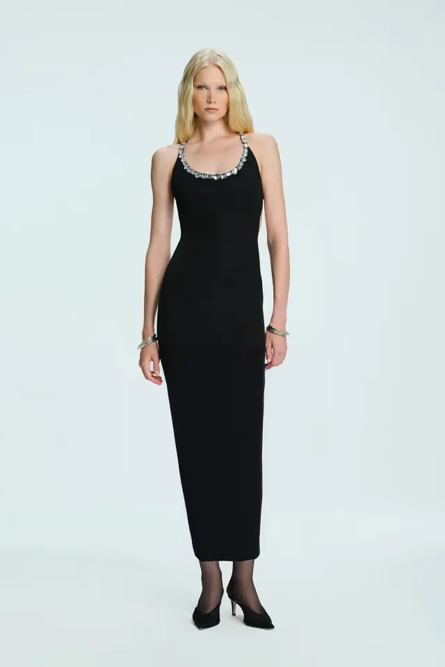 IVY Çok Kristalli Süslemeli Uzun Elbise