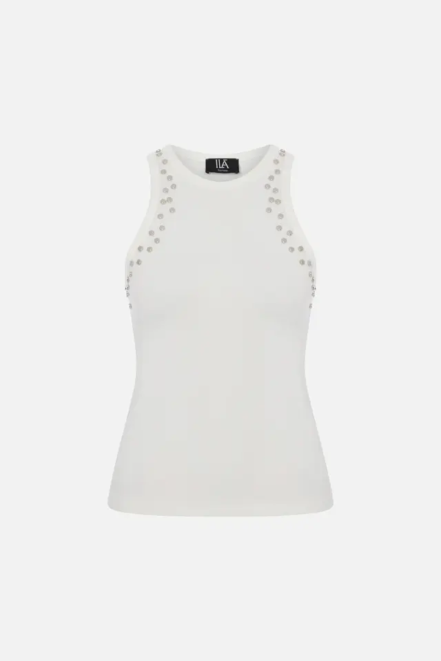 Daisy Tank Top with Accessory Detail in White