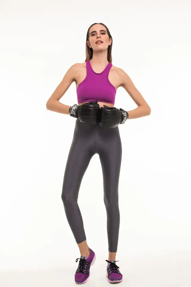 Alexandra Parlak Tayt