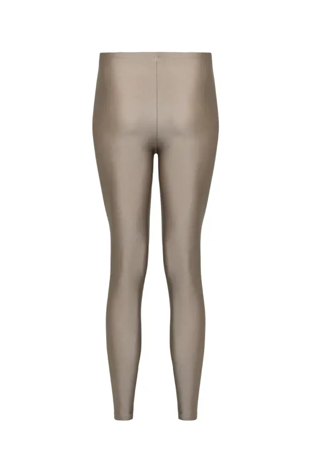 Alexandra  Parlak Tayt