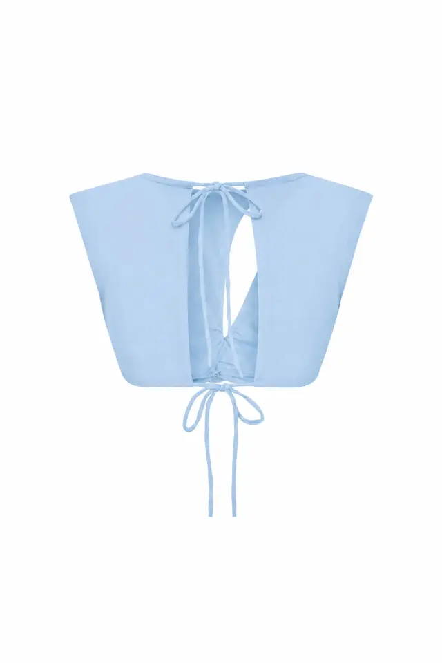 Spring Medallion Detail Blue Crop Blouse