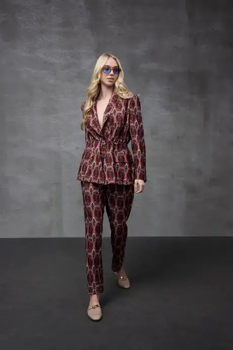 AURA SET - Claret Red